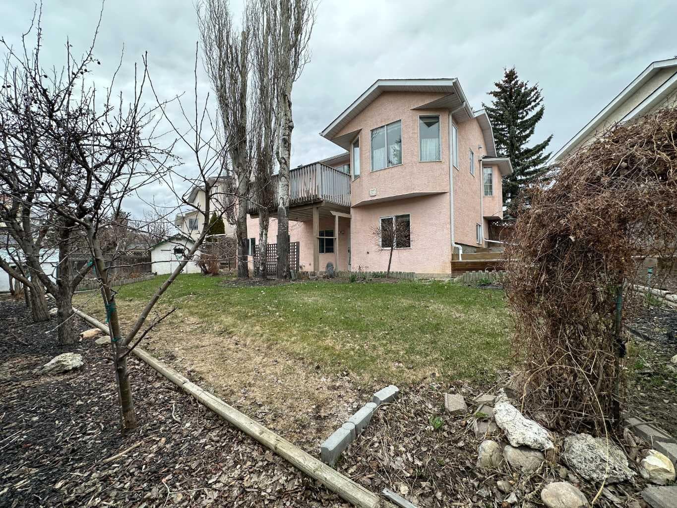 59 Edgebrook Circle NW