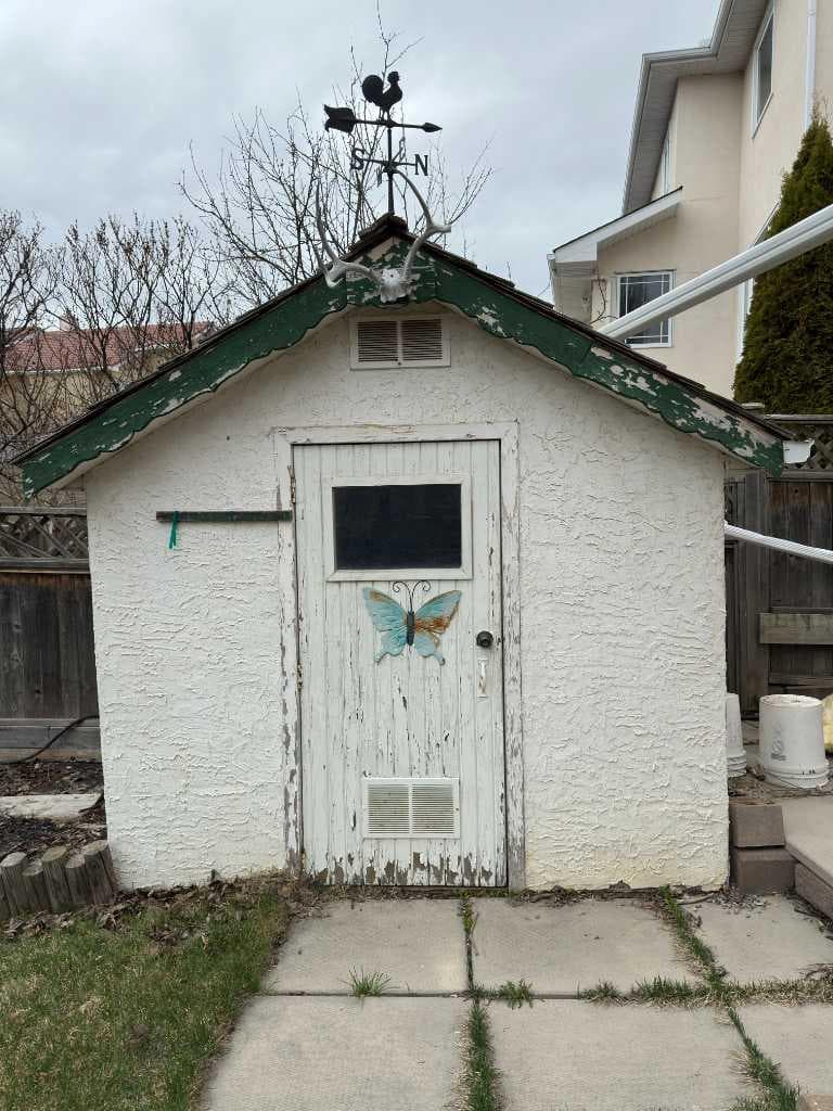 59 Edgebrook Circle NW