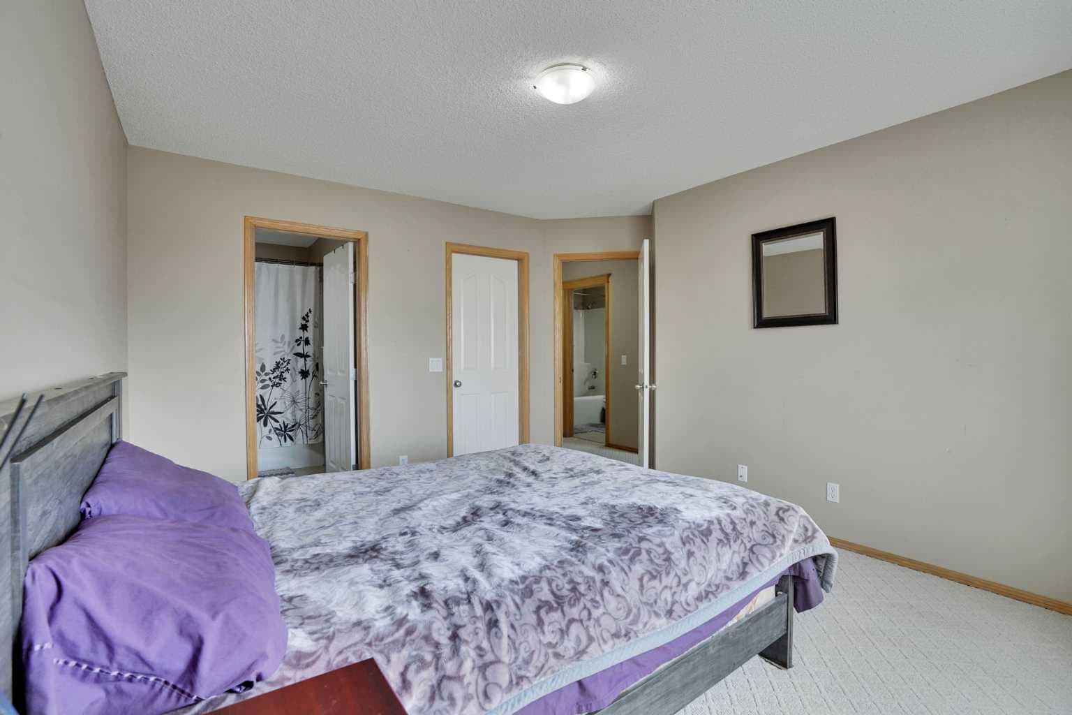 75 Taralea Crescent NE