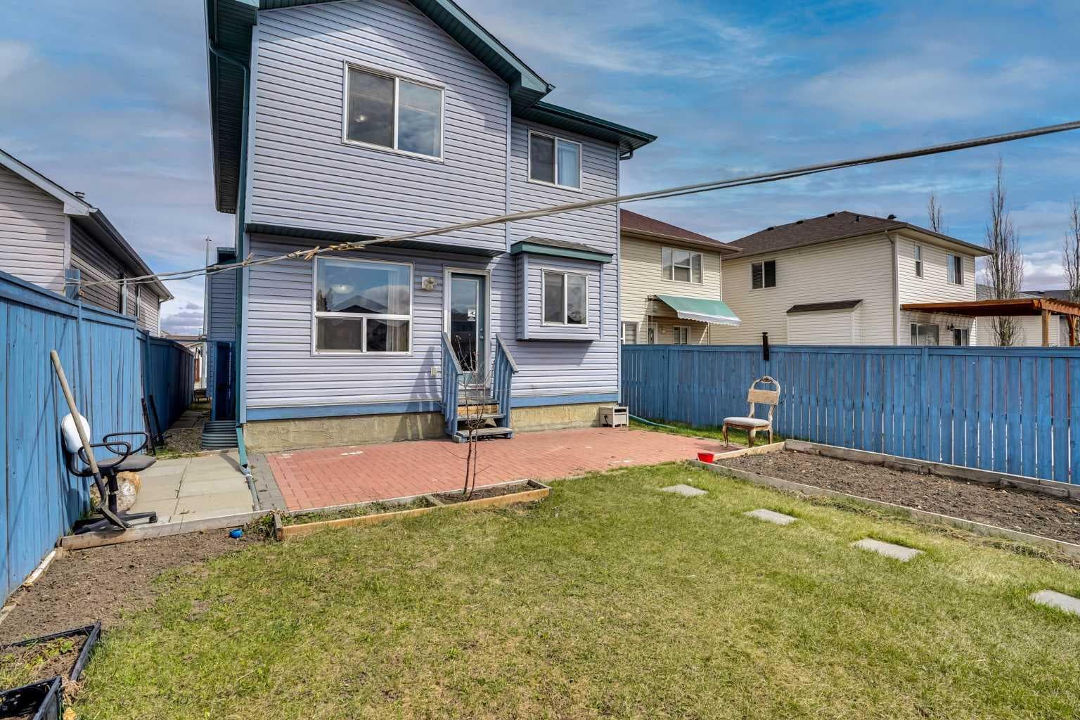 75 Taralea Crescent NE