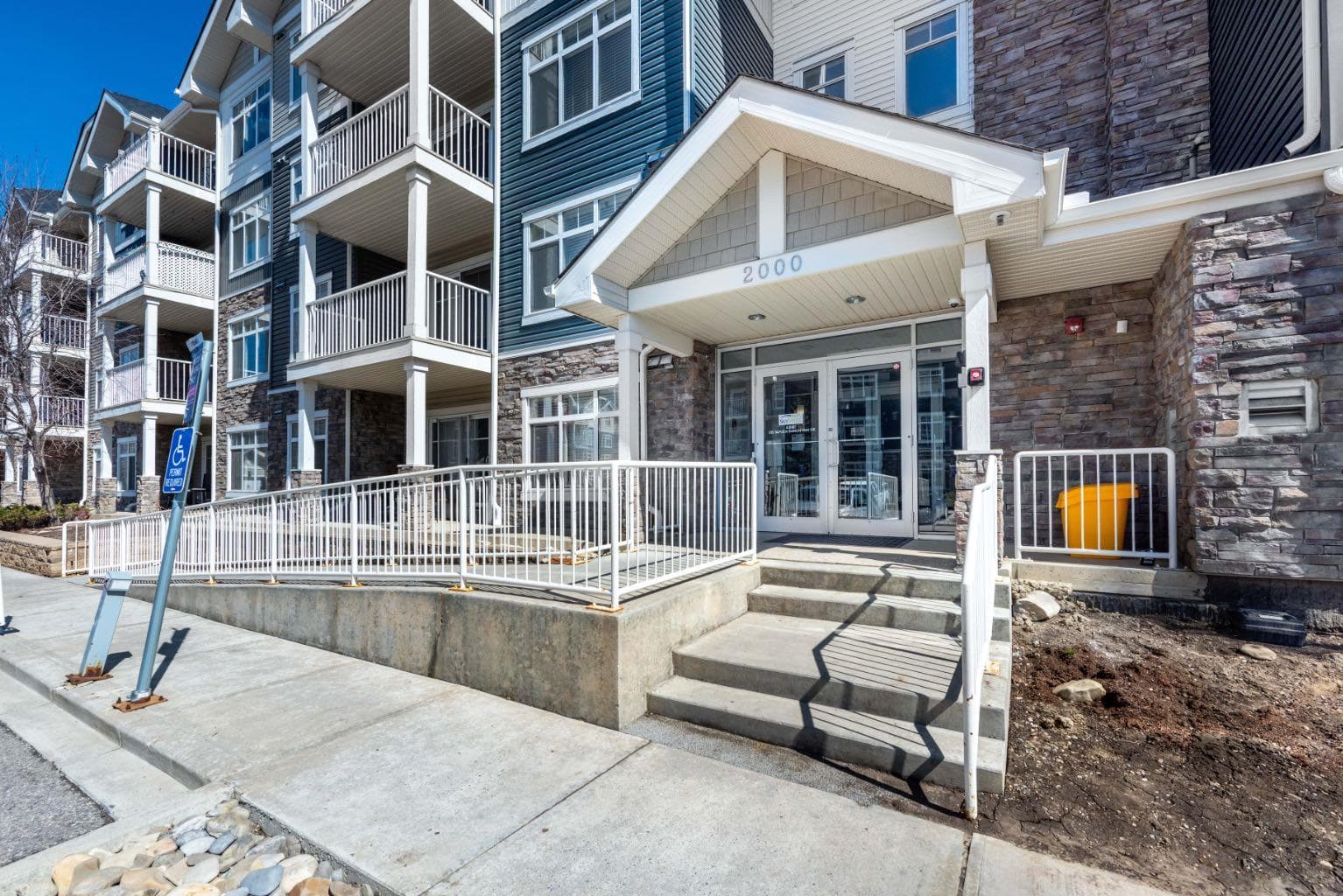 2207, 155 Skyview Ranch Way NE