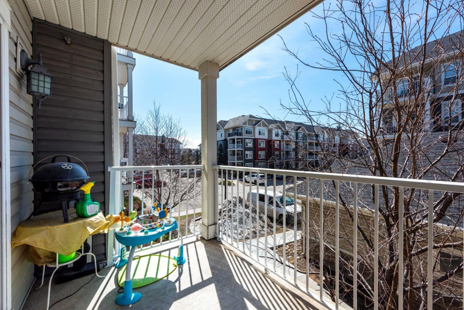 2207, 155 Skyview Ranch Way NE