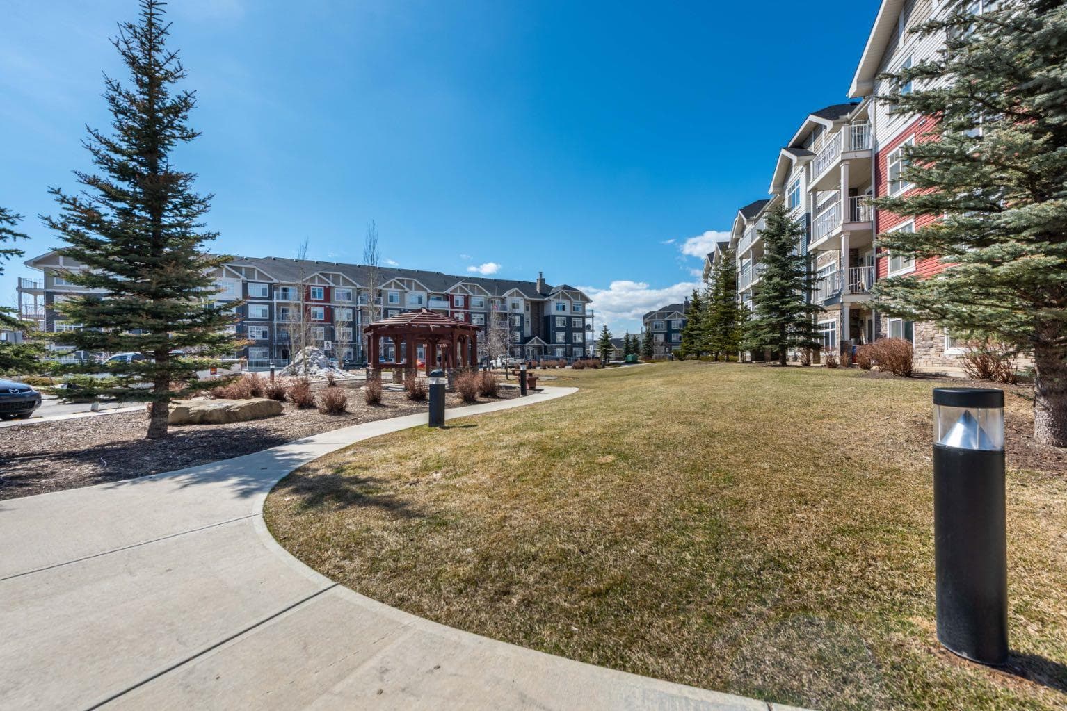 2207, 155 Skyview Ranch Way NE