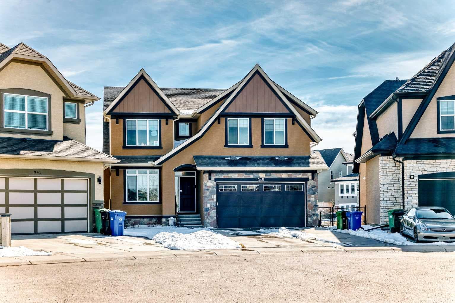345 Marquis Landing SE