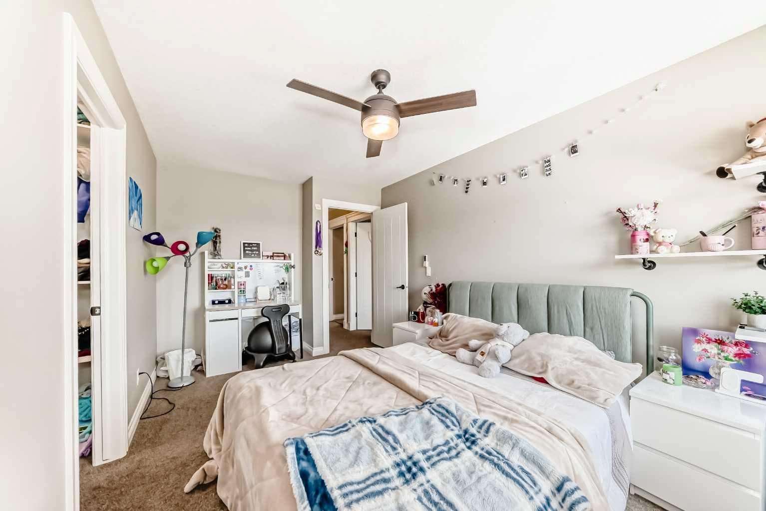 345 Marquis Landing SE