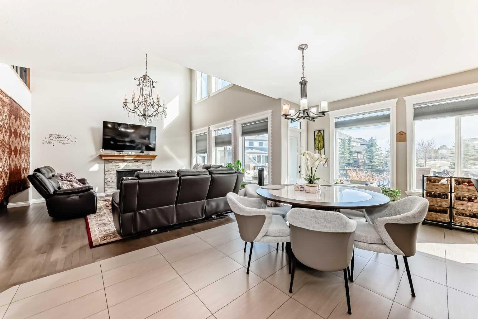 345 Marquis Landing SE