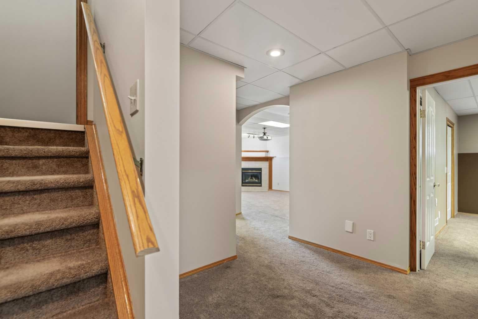 65 Canoe Circle SW