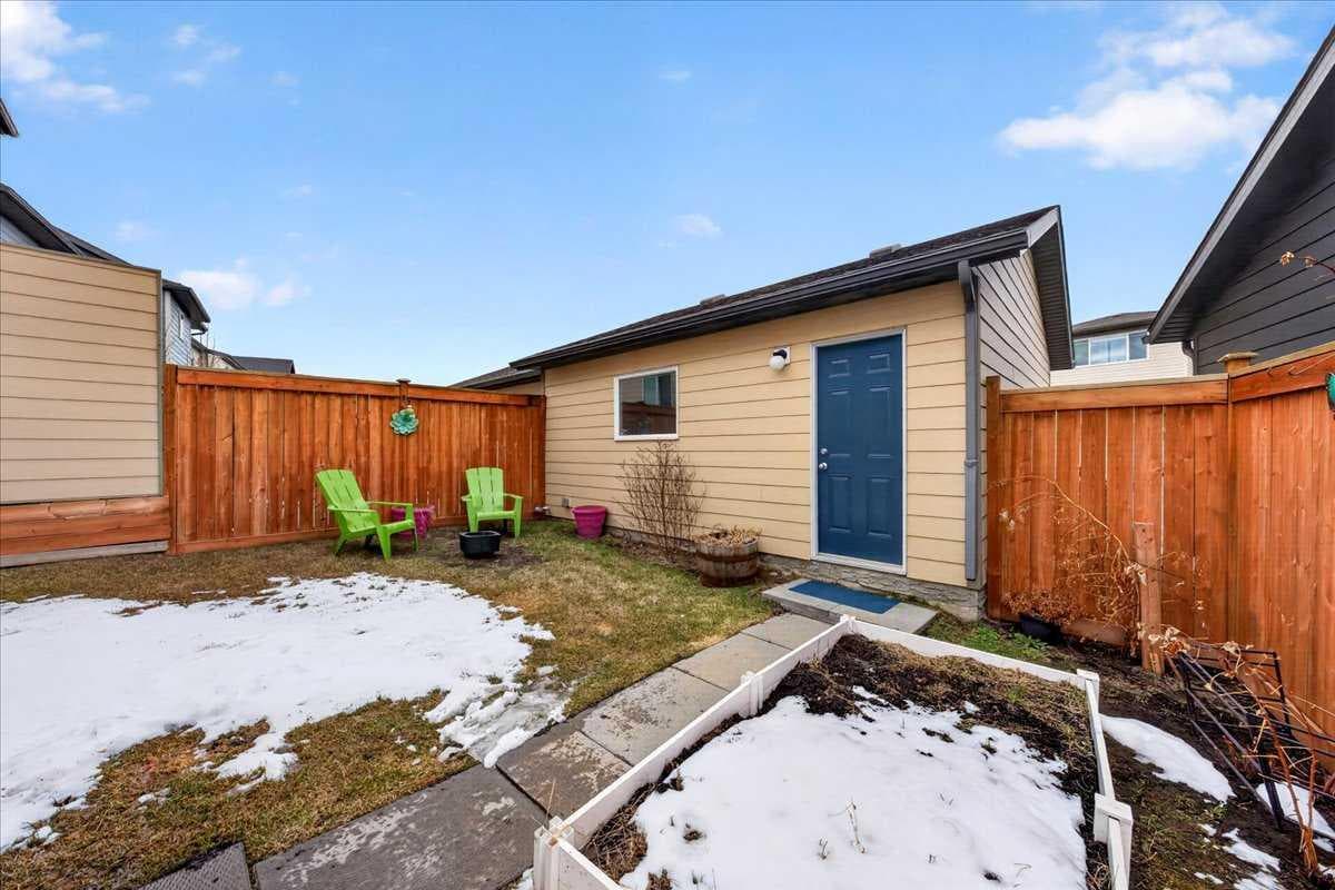 1325 Walden Drive SE