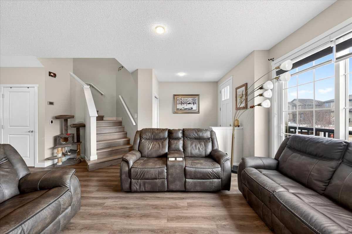 1325 Walden Drive SE