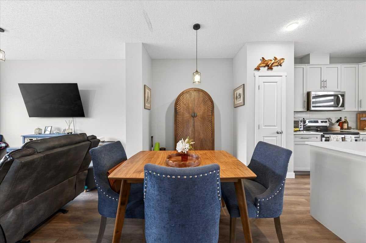 1325 Walden Drive SE