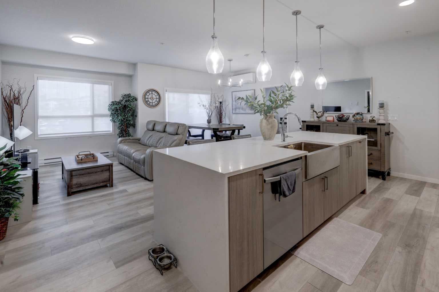106, 360 Harvest Hills Way 