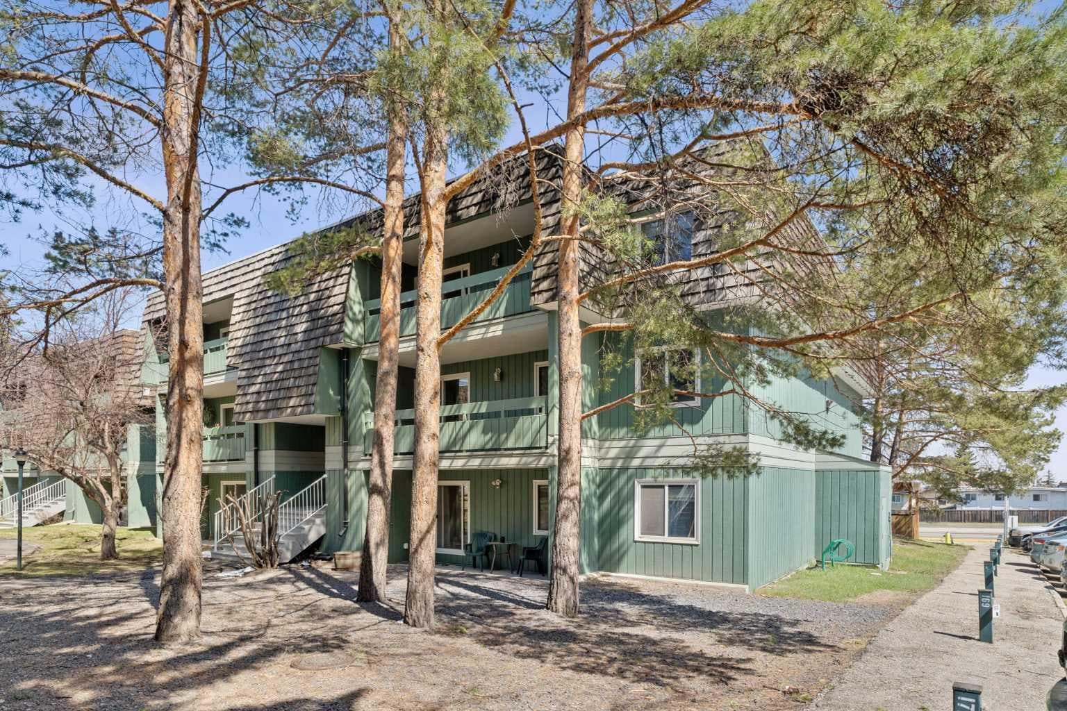 3202, 315 Southampton Drive SW