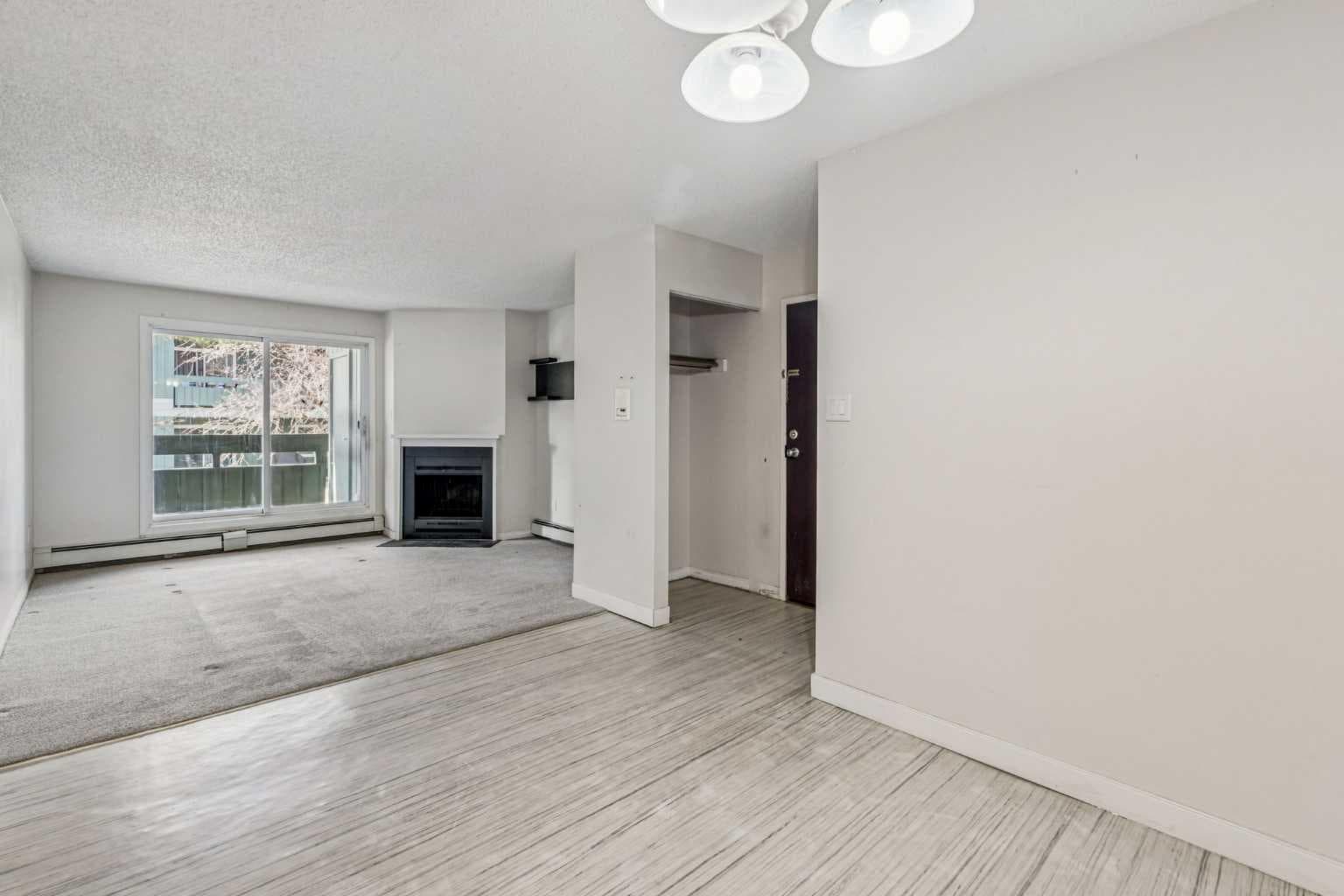 3202, 315 Southampton Drive SW