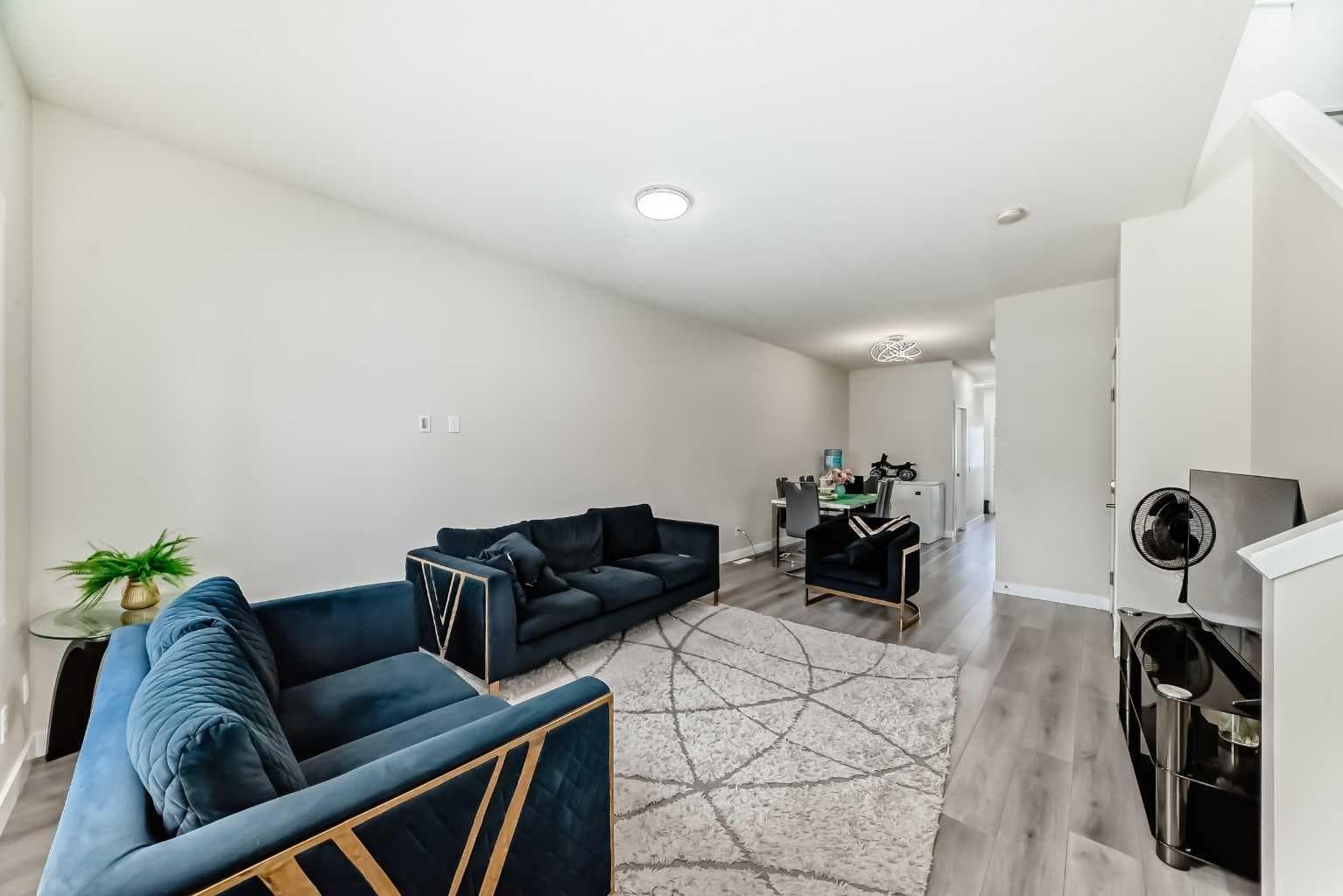 3654 cornerstone Boulevard NE