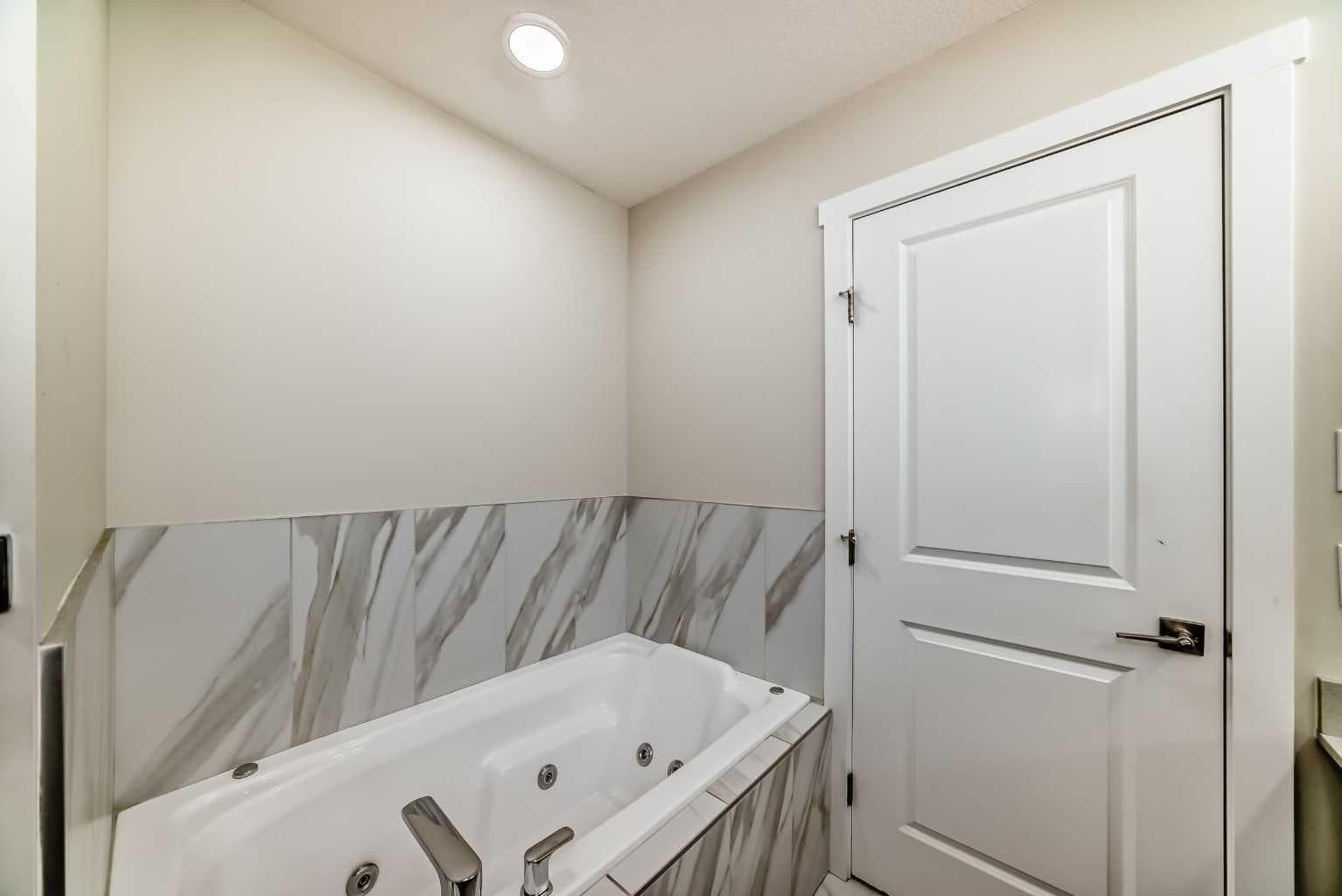 3654 cornerstone Boulevard NE