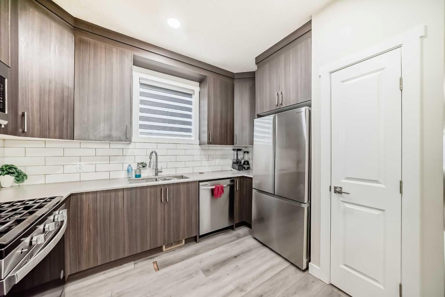 3654 cornerstone Boulevard NE