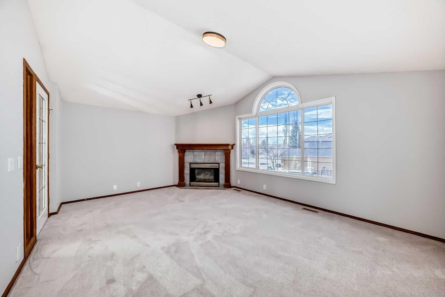 128 Harvest Park Road NE