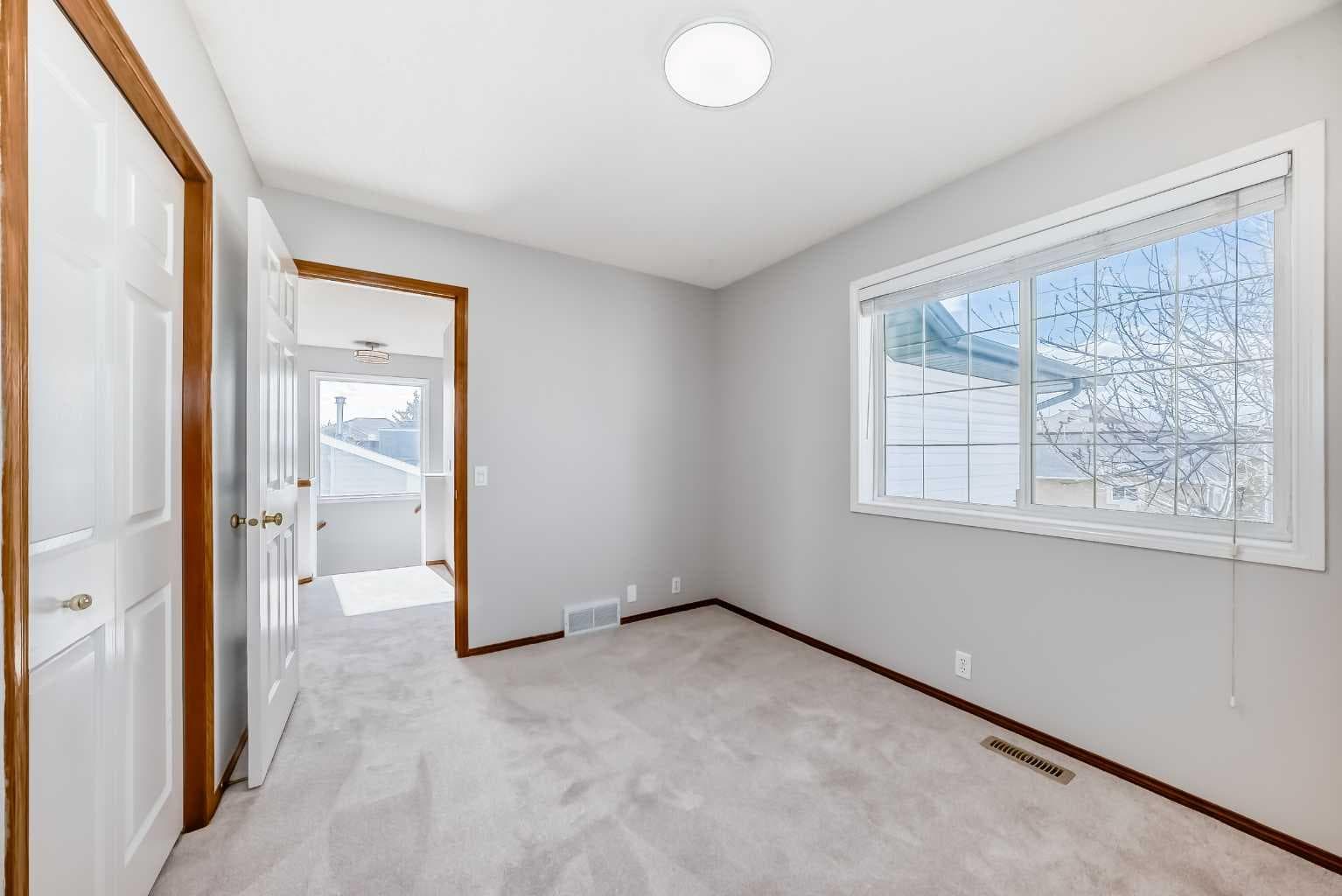128 Harvest Park Road NE