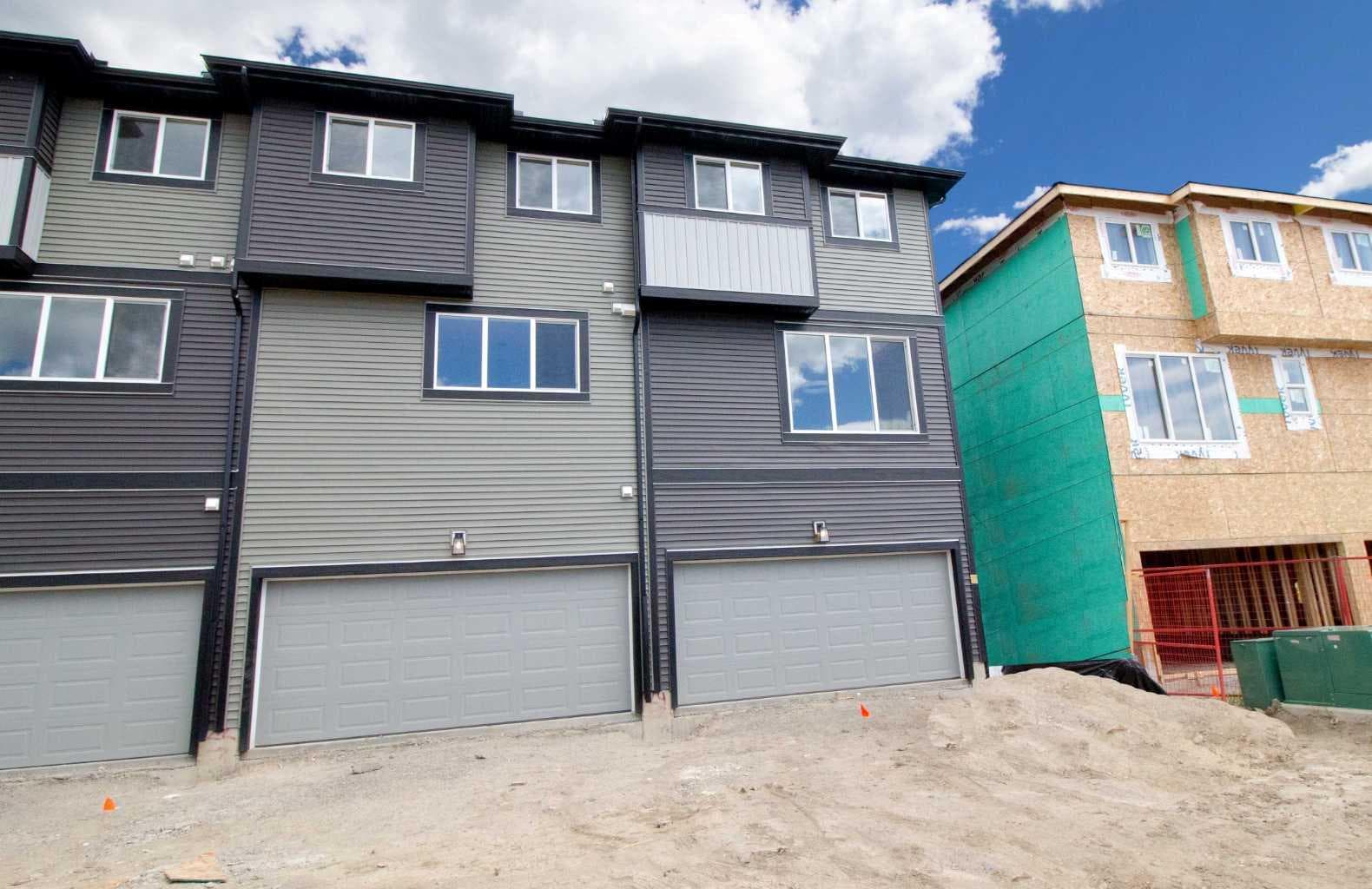 24 Sundown Place 