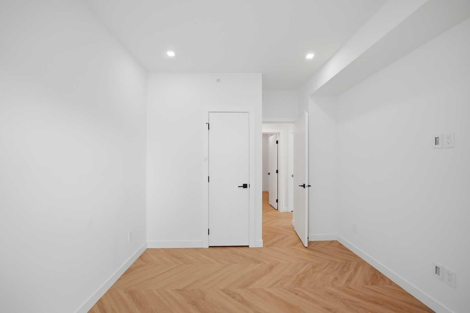 415, 8445 Broadcast Avenue SW
