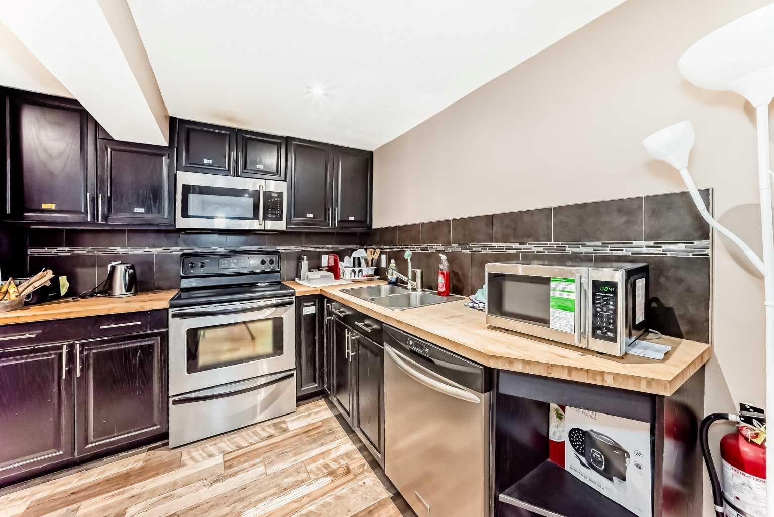 2508 Morley Trail NW
