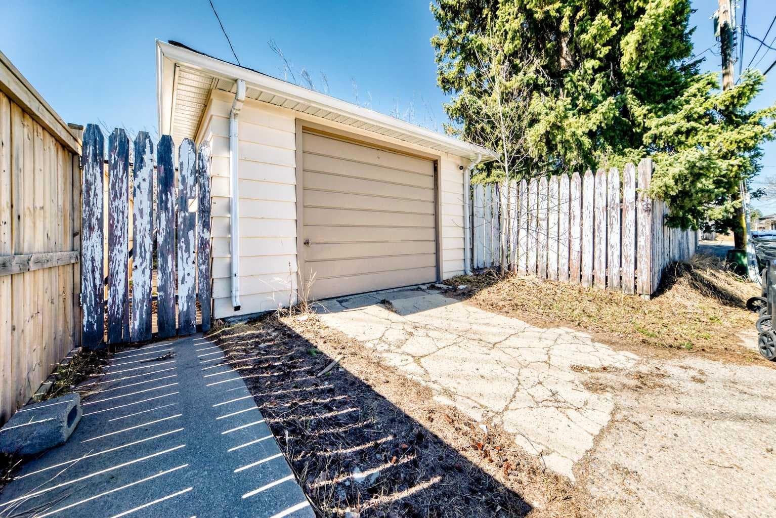 2508 Morley Trail NW