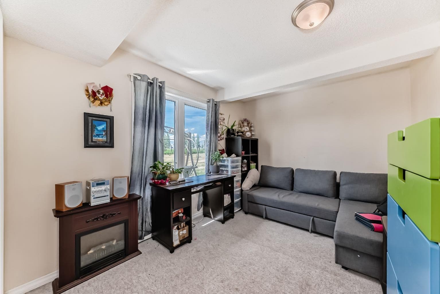 240076 PARADISE MEADOW Drive 