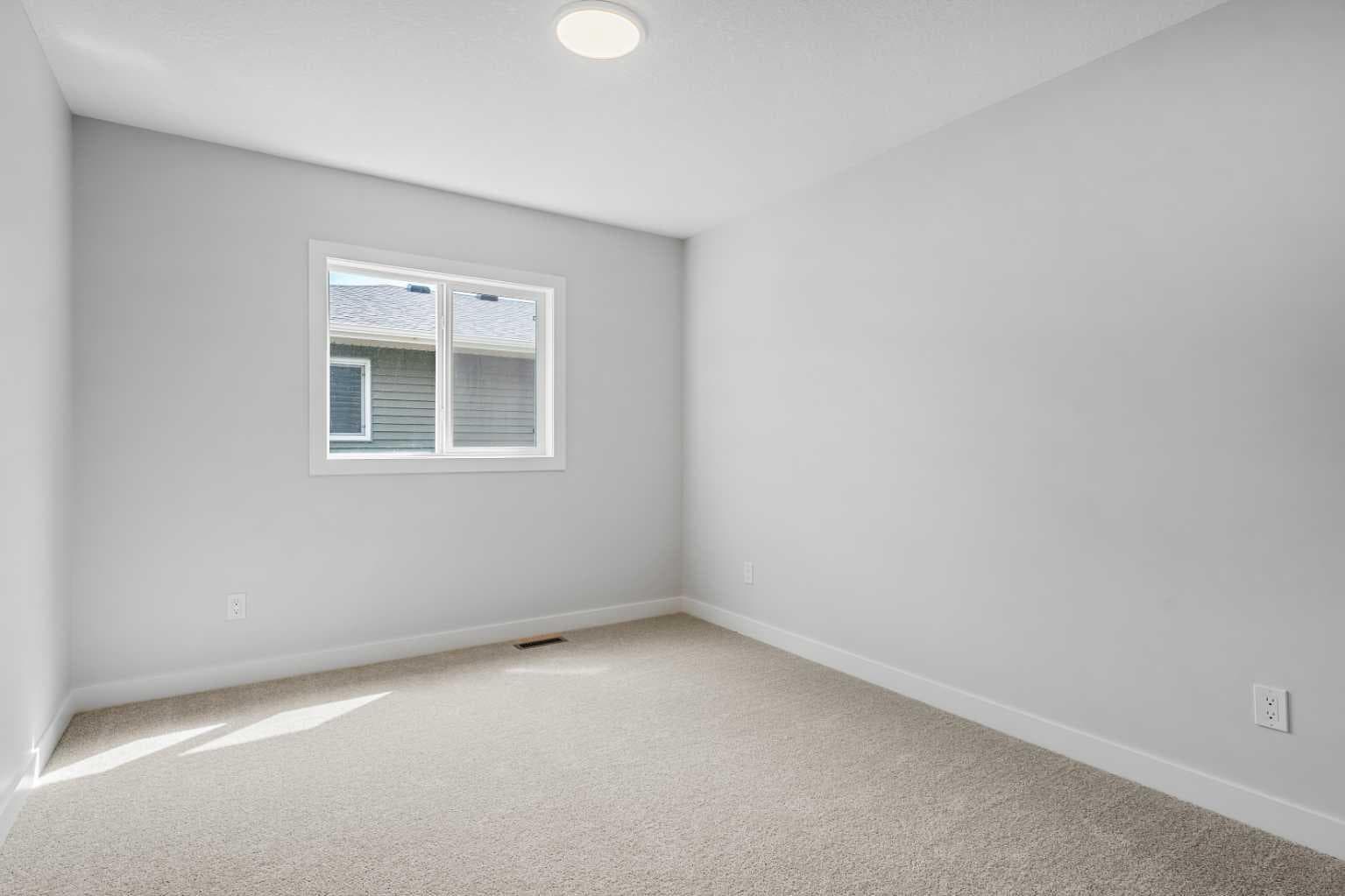 83 Dawson Wharf Mount 