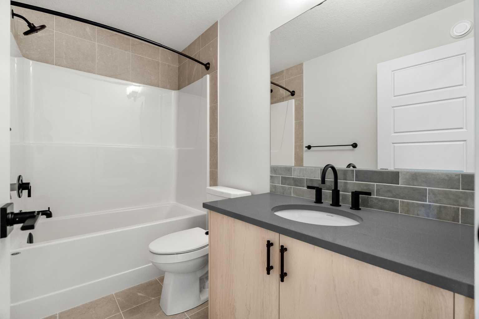 27 Chelsea Port Link 
