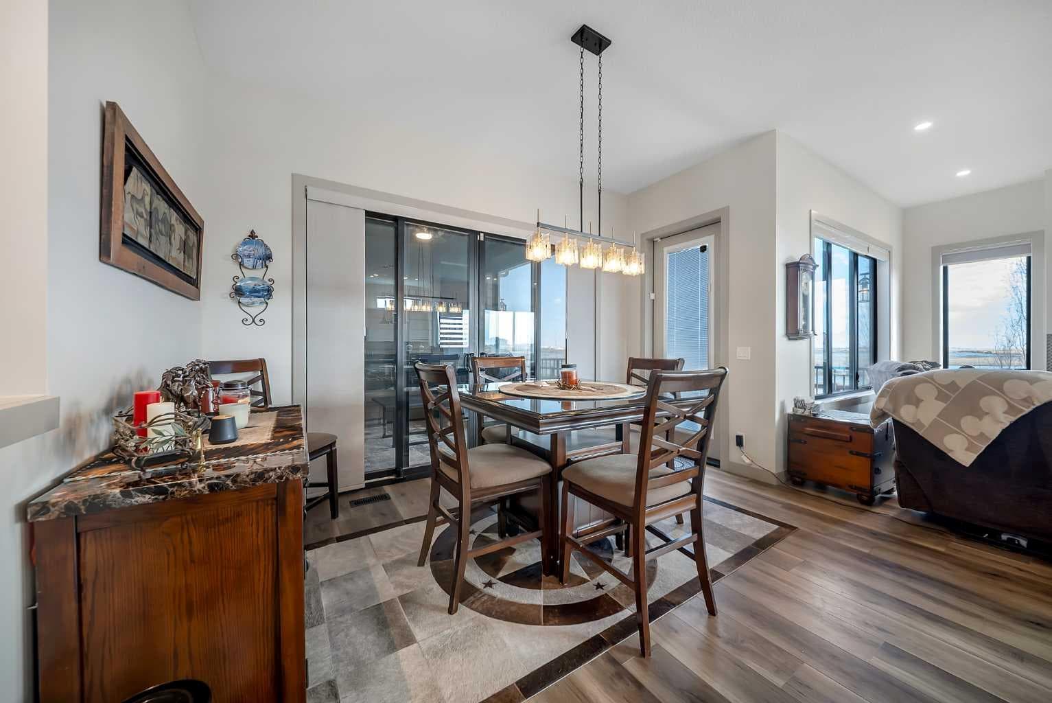 349 Limestone Bay 