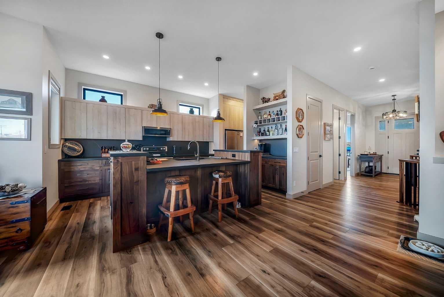 349 Limestone Bay 