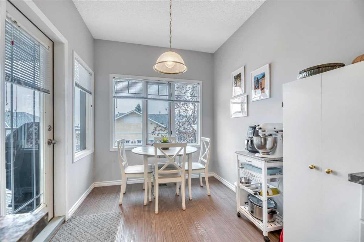 35, 72 Millside Drive SW