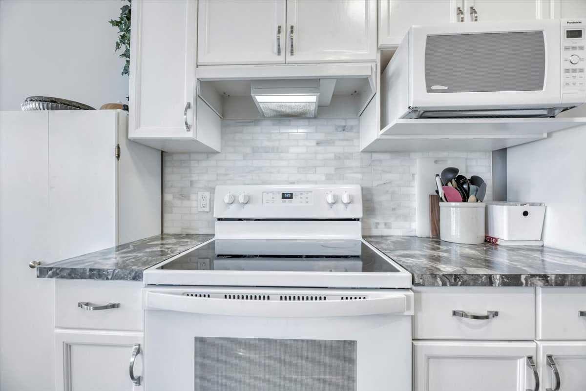 35, 72 Millside Drive SW