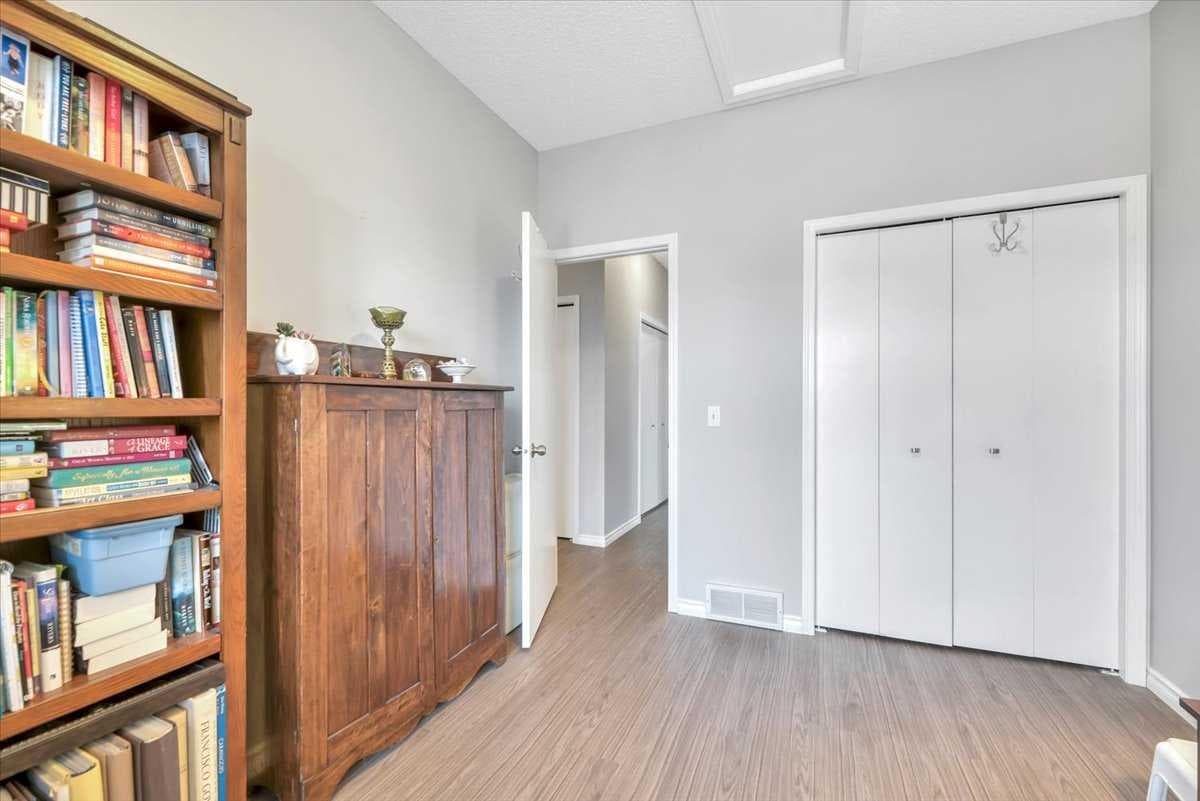 35, 72 Millside Drive SW