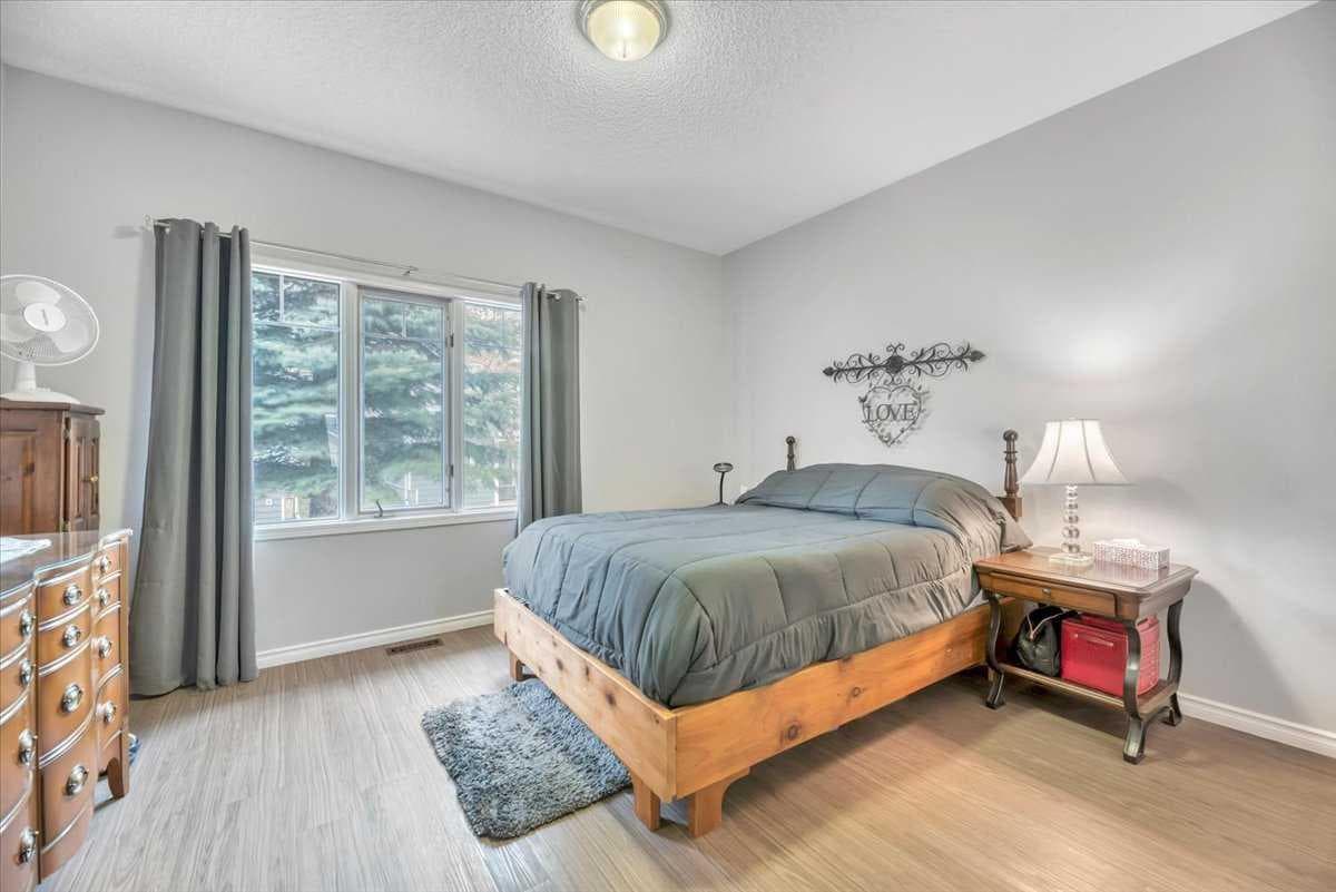 35, 72 Millside Drive SW