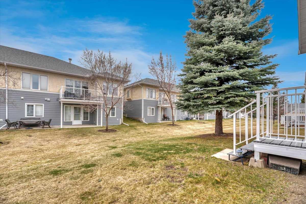 35, 72 Millside Drive SW