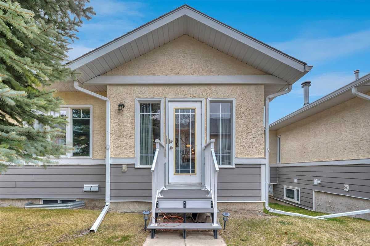 35, 72 Millside Drive SW