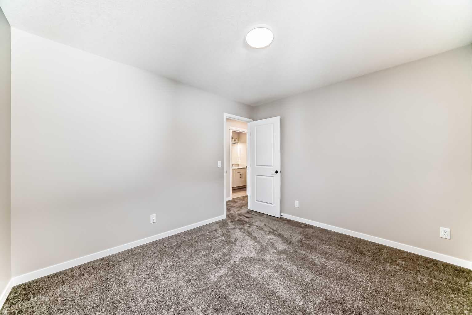 50 Magnolia Gardens SE