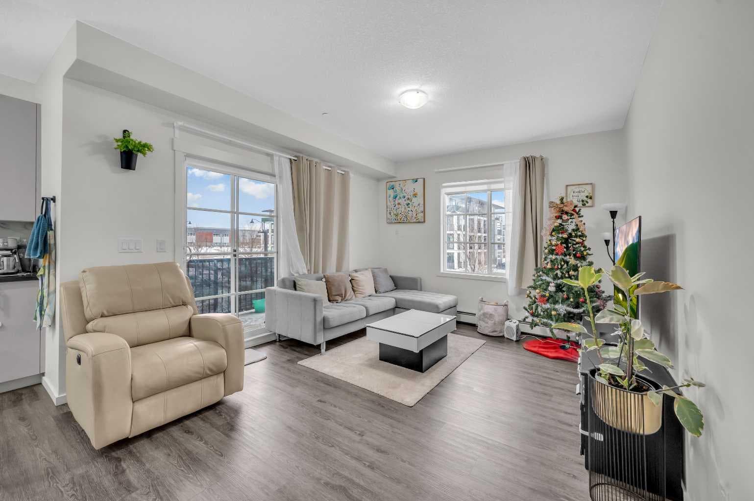 8218, 151 Legacy Main Street SE