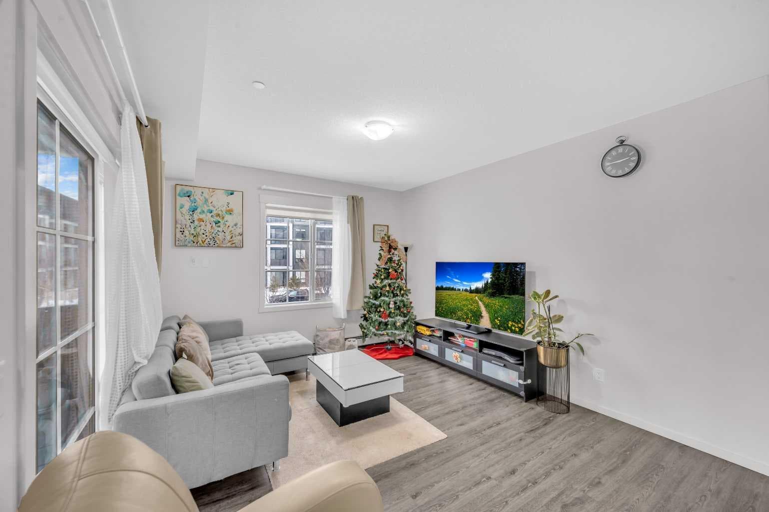8218, 151 Legacy Main Street SE