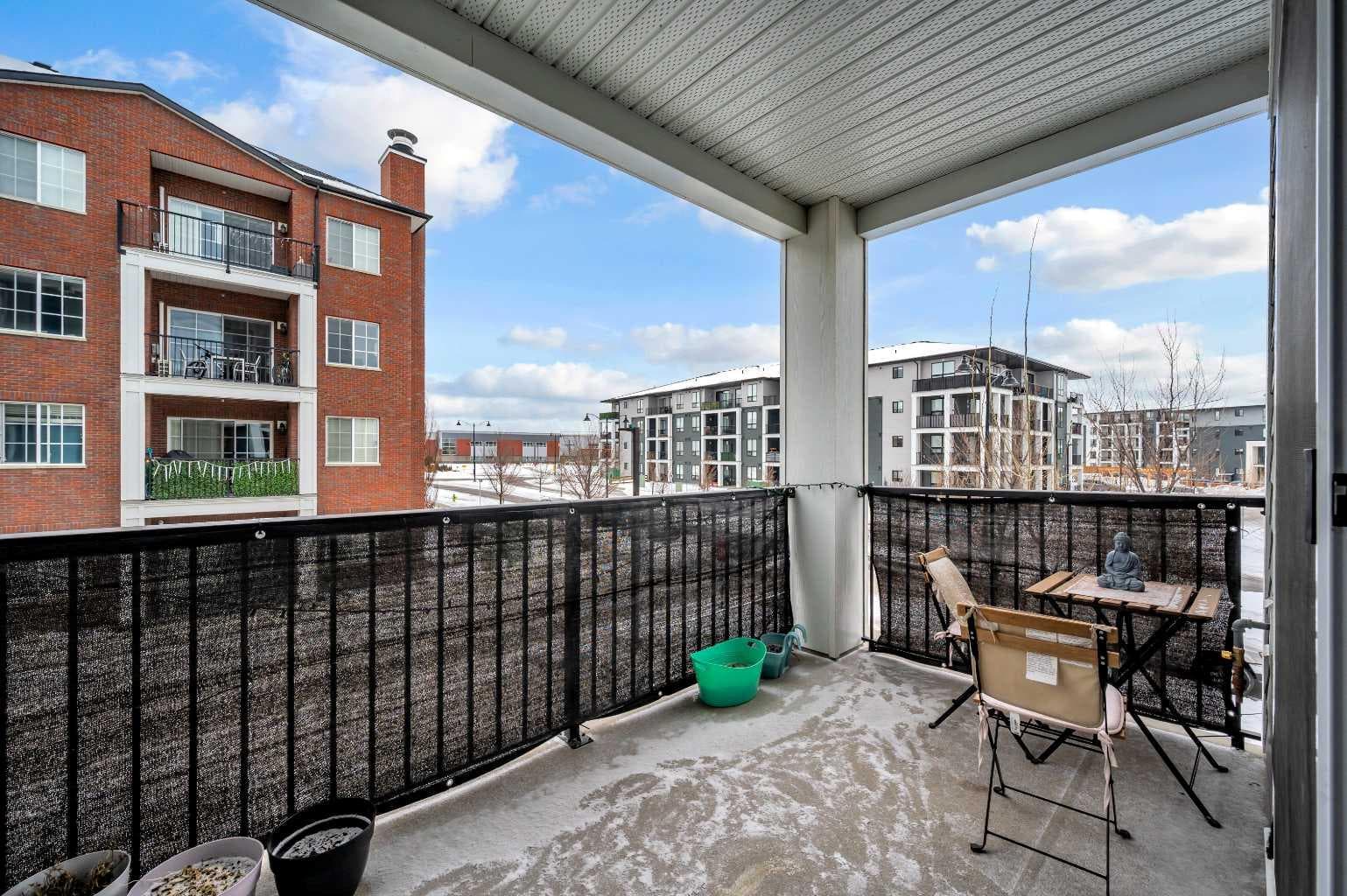 8218, 151 Legacy Main Street SE