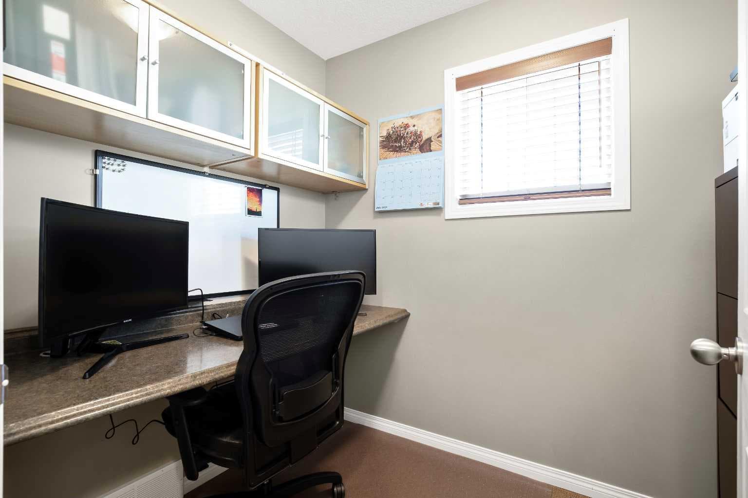 29 Mahogany View SE