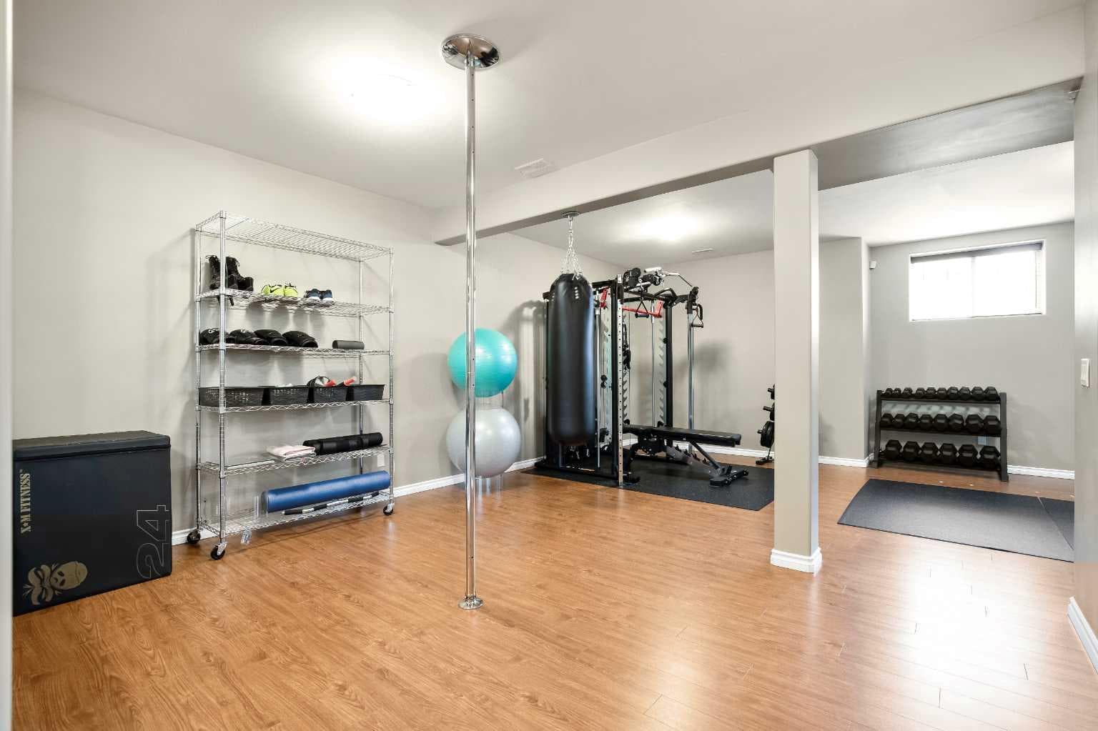 29 Mahogany View SE