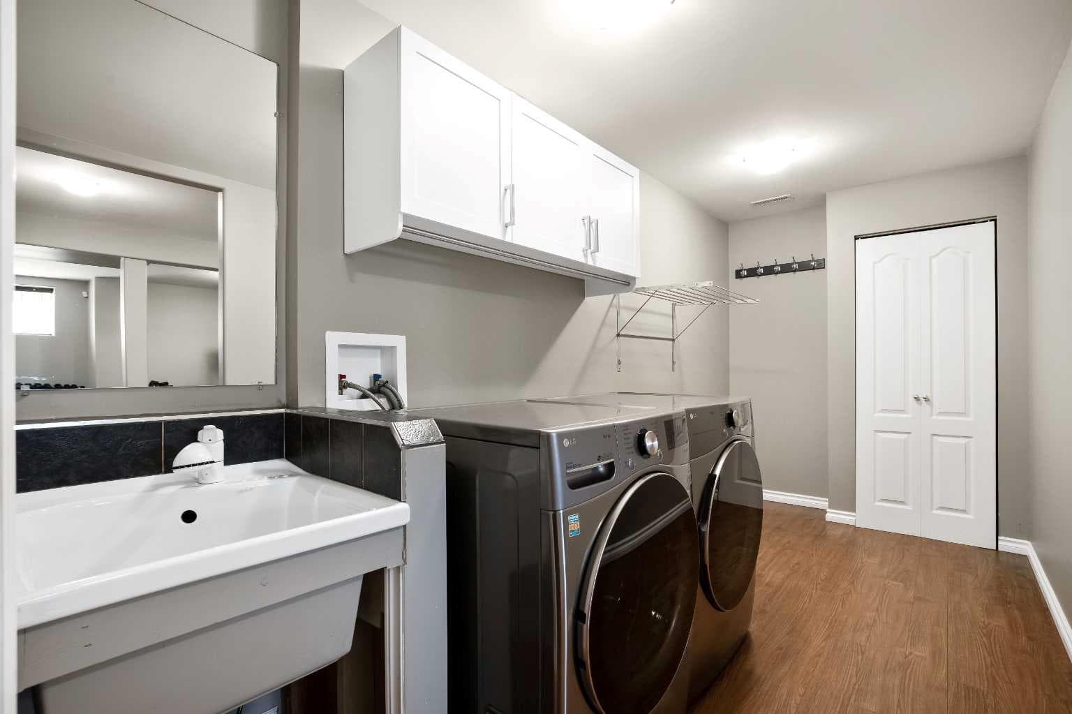 29 Mahogany View SE