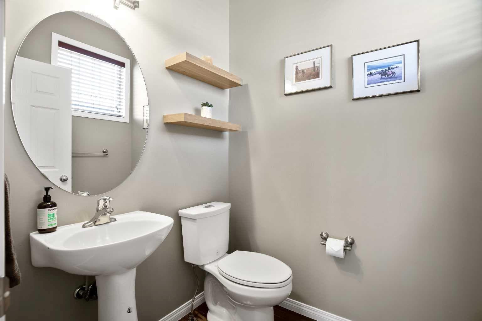 29 Mahogany View SE