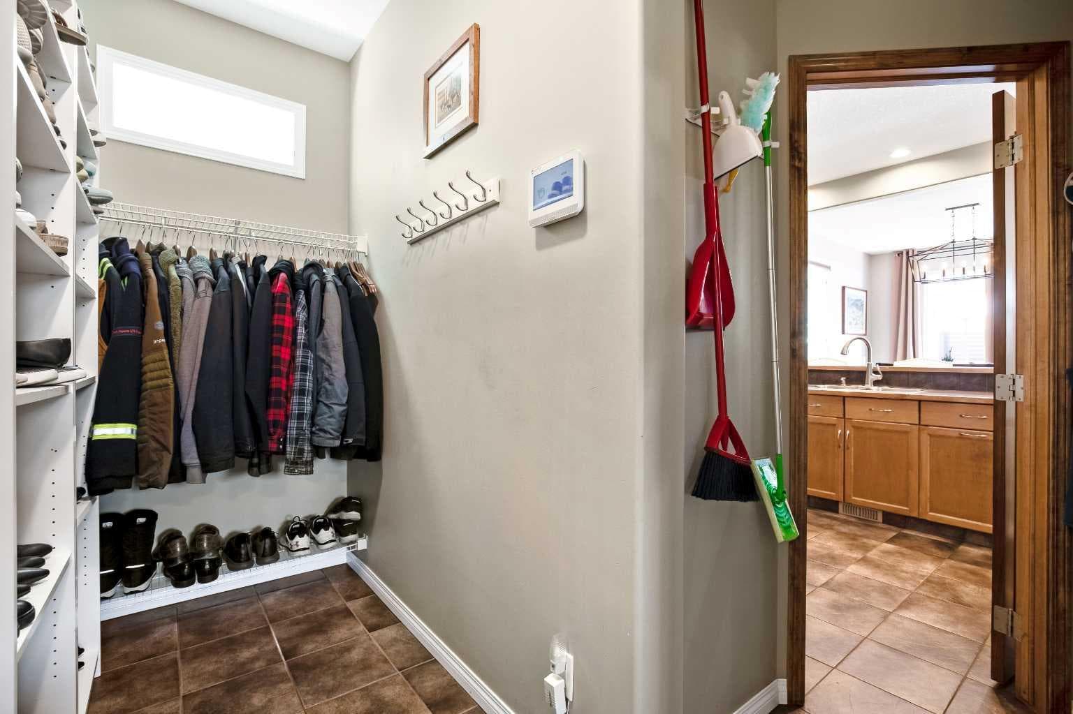 29 Mahogany View SE