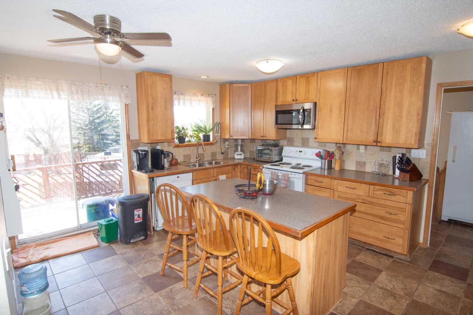 640 Mcculloch Crescent 