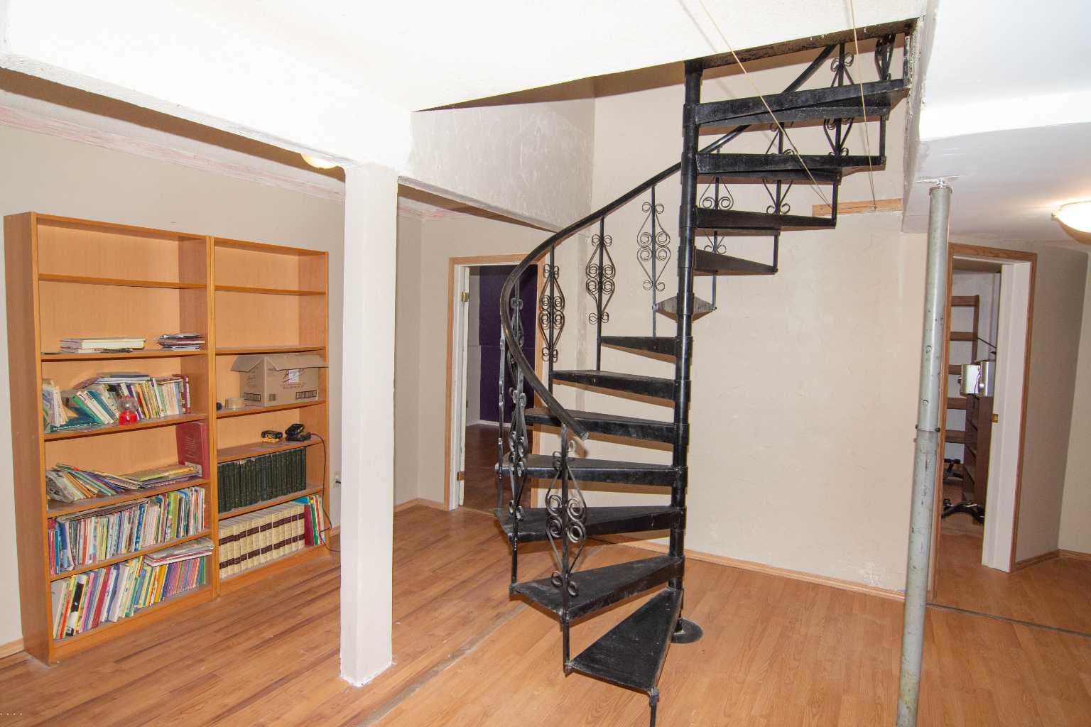 640 Mcculloch Crescent 