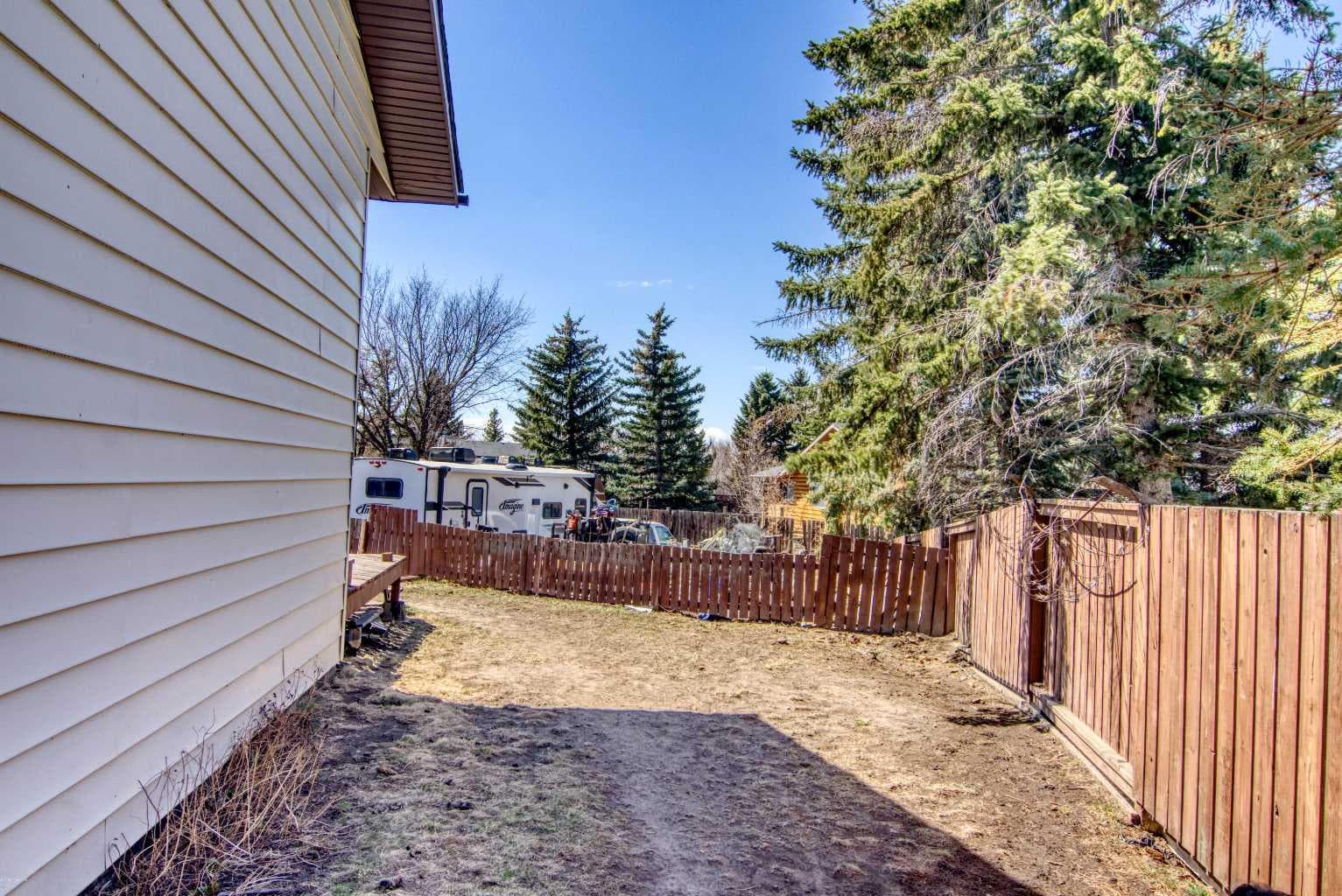 640 Mcculloch Crescent 