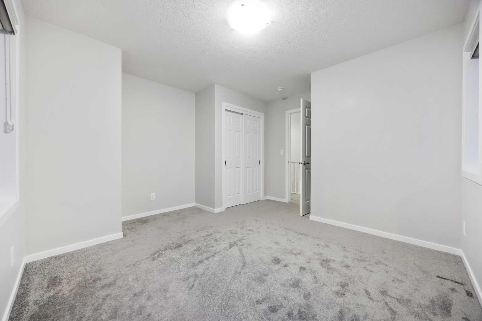 567 Osborne Drive SW